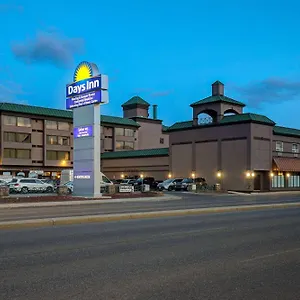 Days By Wyndham South Canada