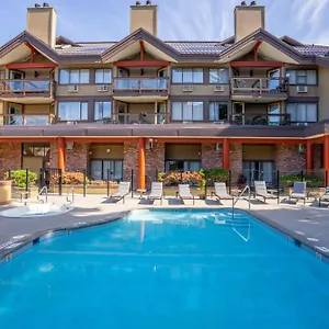 *** Hotel Village & Canada
