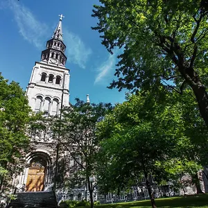 *** Hotel The Grey Nuns By Concordia Canada